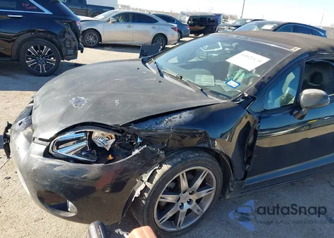 2008 Mitsubishi Eclipse Spyder Gt z USA, uszkodzony, nr VIN 4A3AL35T28E028751